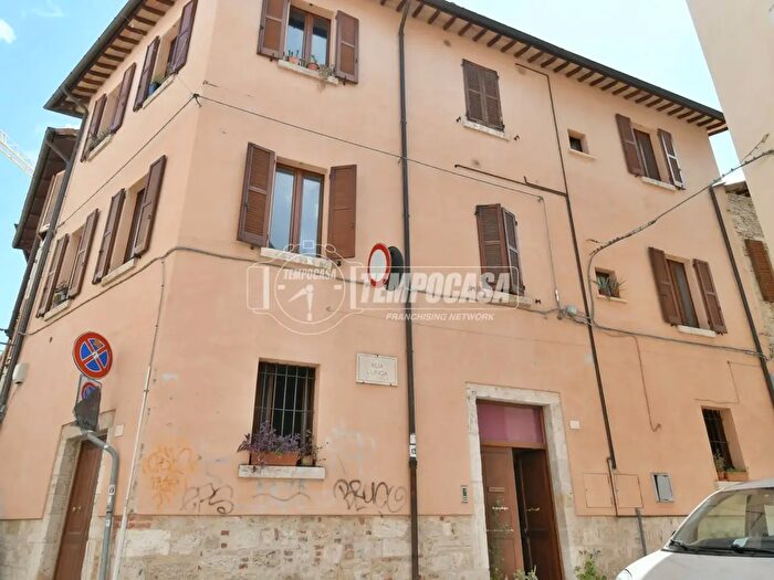 Casa con 6 locali in vendita in Rua Lunga, Ascoli Piceno