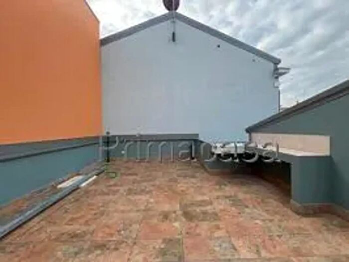 Appartamento trilocale in vendita in Via Sottomarina a, Chioggia