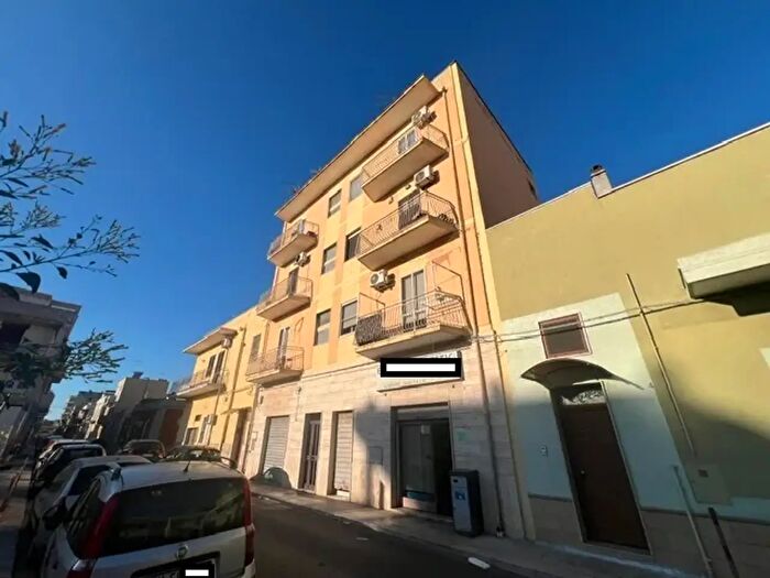 Appartamento quadrilocale in vendita in Via Trento, Brindisi