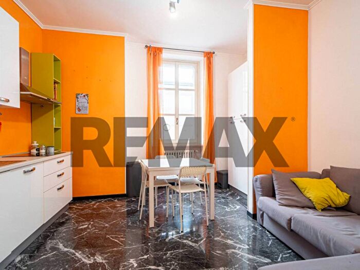 Appartamento quadrilocale in affitto in Borgo sAmbrogio, Centro Storico, Parma