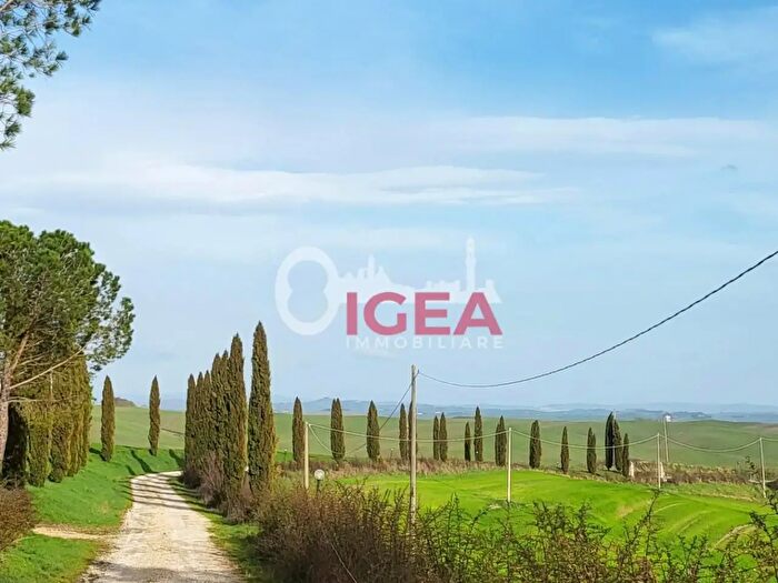 Casa quadrilocale in vendita in Monteroni DArbia