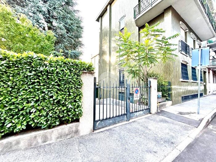 Casa in vendita in Via Eugenio Curiel, Corsico