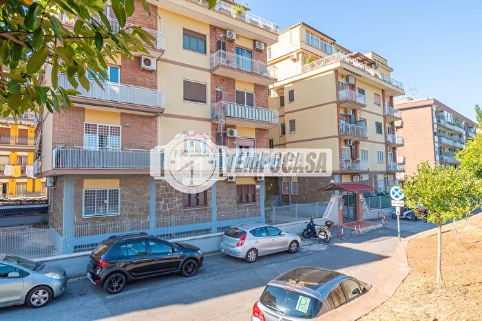 Appartamento bilocale in vendita in Roma