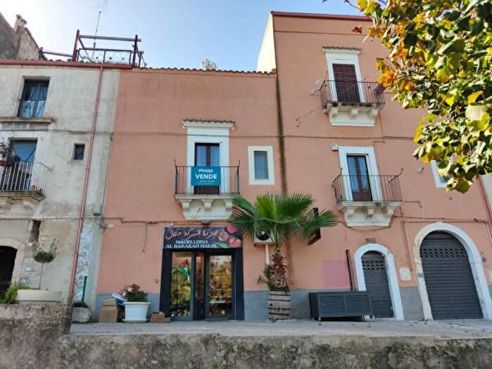 Casa bilocale in vendita in Via Palermo, Ragusa