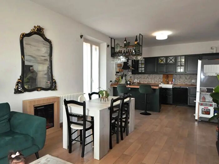 Appartamento quadrilocale in vendita in Via della Penna, Terranuova Bracciolini