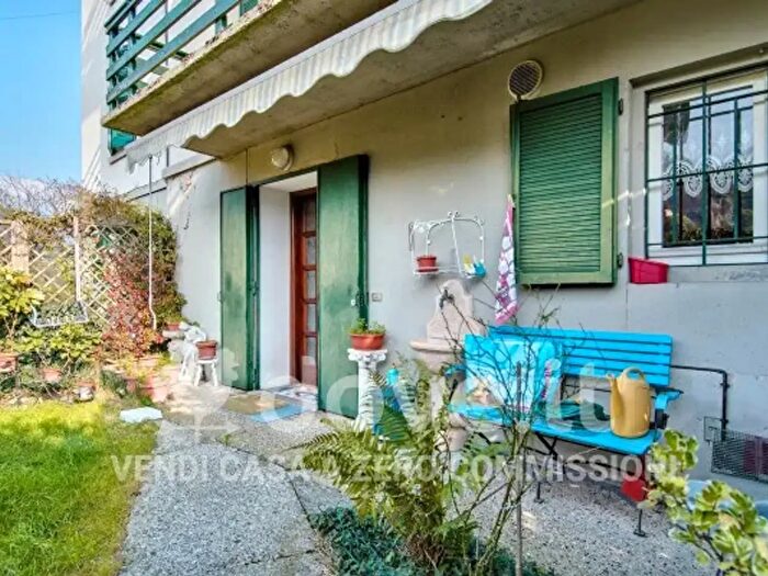 Appartamento trilocale in vendita in Via Ernesto De Angeli, Ponte Nossa