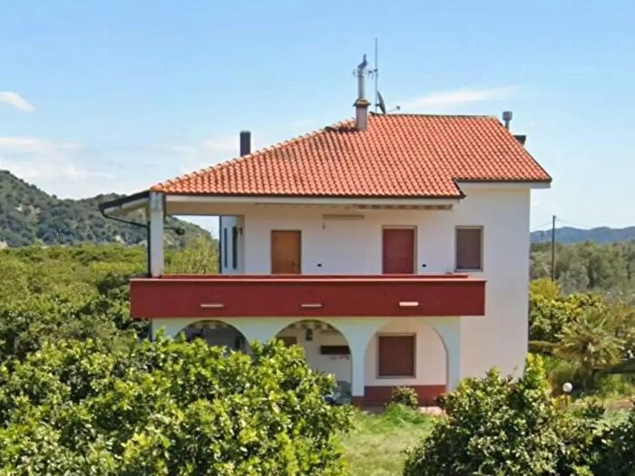 Casa con 5 locali in vendita in Baronessa, Belvedere Di Spinello