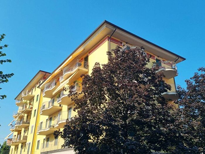 Appartamento trilocale in affitto in Via Armando Diaz, Solferino Diaz, Brescia
