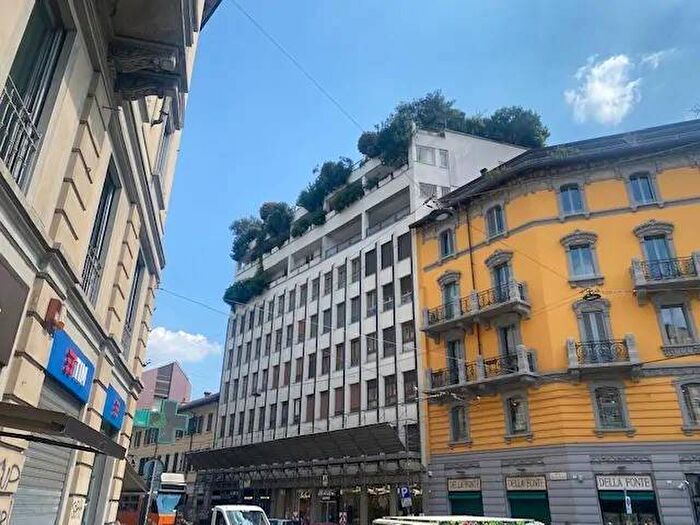 Appartamento trilocale in affitto in Corso Vercelli, Vercelli Wagner, Milano