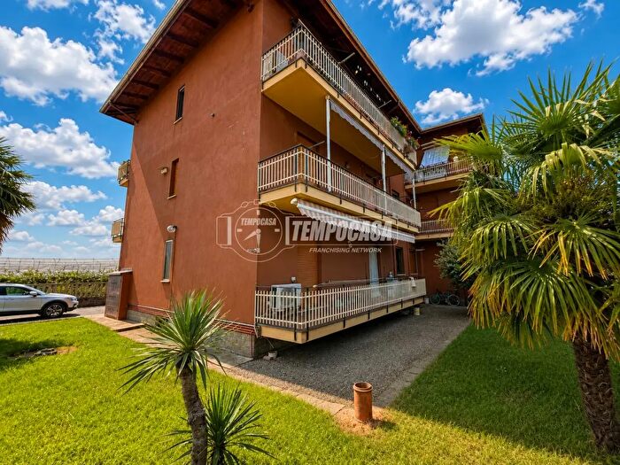 Appartamento quadrilocale in vendita in Via Tronzanesa, Borgo DAle