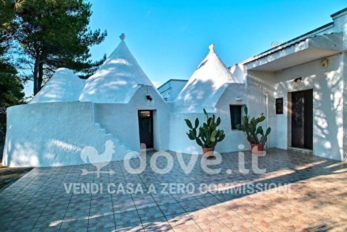 Casa quadrilocale in vendita in Strada Pasqualone, Martina Franca