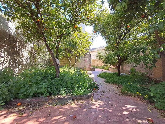 Casa con 9 locali in vendita in Domusnovas