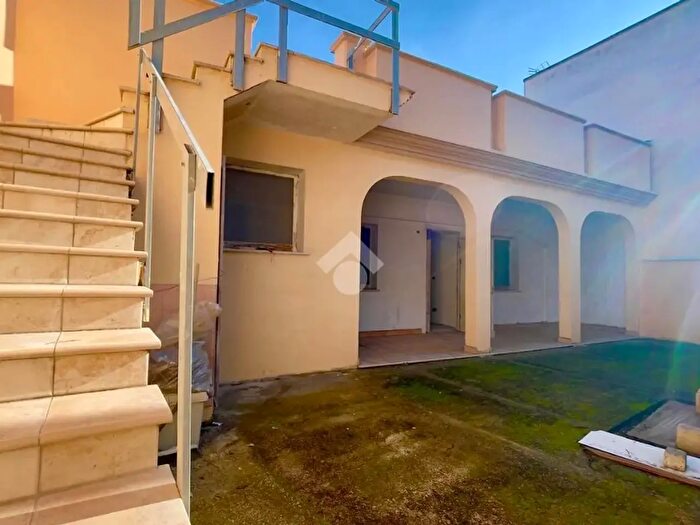 Casa con 5 locali in vendita in Via Raheli, Ugento