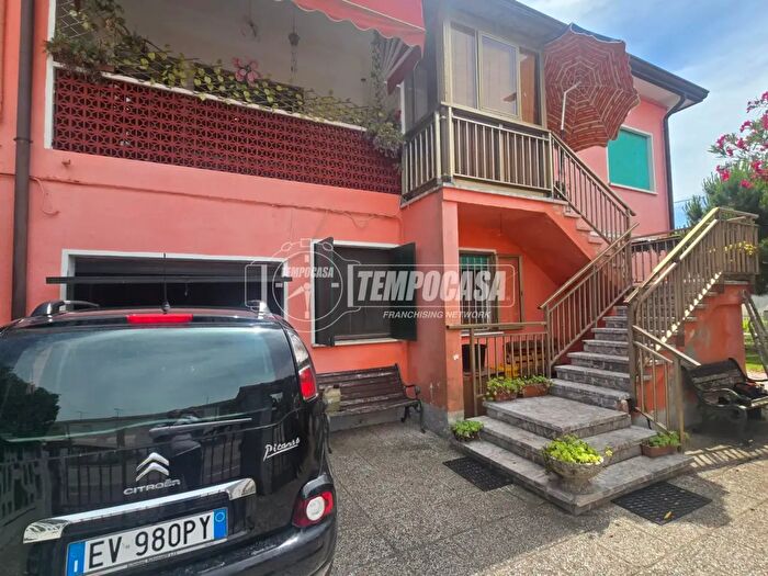 Appartamento con 5 locali in vendita in Via a Gramsci, Papozze