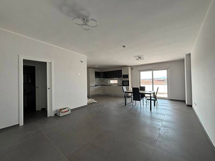 Appartamento quadrilocale in affitto in Corso Italia, San Marcellino