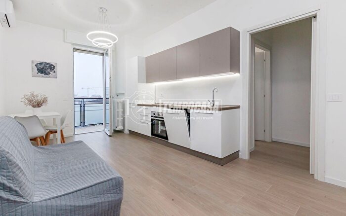 Appartamento bilocale in affitto in Via Pellegrino Rossi, Milano