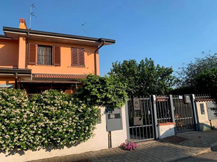 Appartamento trilocale in vendita in Via Nilde Iotti Chigno, Chignolo Po