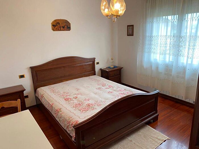 Appartamento trilocale in affitto in Centro, Ponte San Nicolò