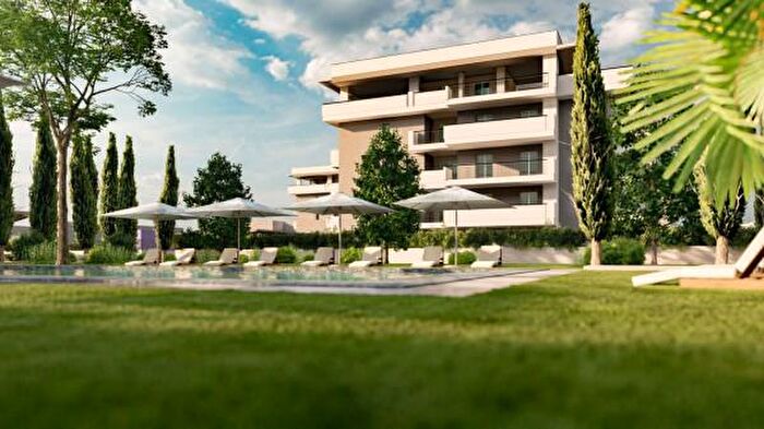 Appartamento trilocale in vendita in Via del Flauto, Roma