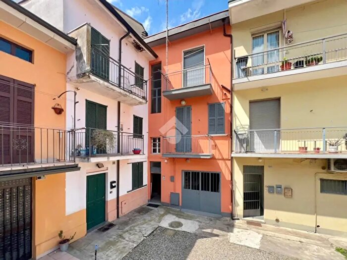 Casa con 5 locali in vendita in Via Giuseppe Mazzini, Broni