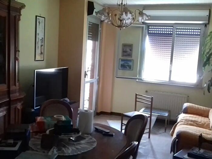 Appartamento con 5 locali in vendita in Via dell'Abete, Terni