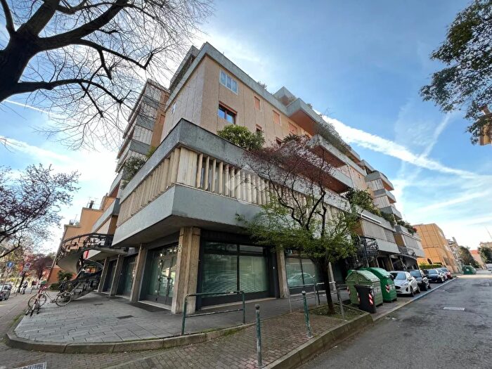 Appartamento con 5 locali in vendita in Via Costante Degan, Venezia