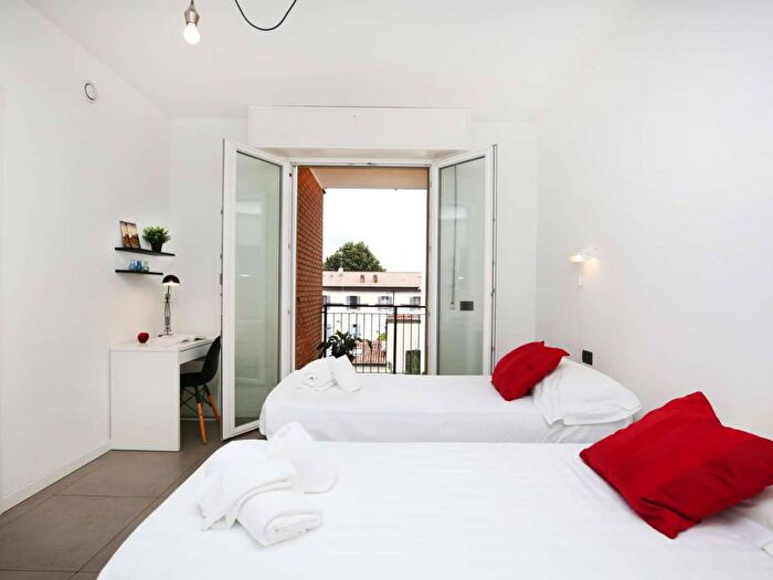 Appartamento quadrilocale in affitto in Via Luigi Mercantini, Bovisa, Milano