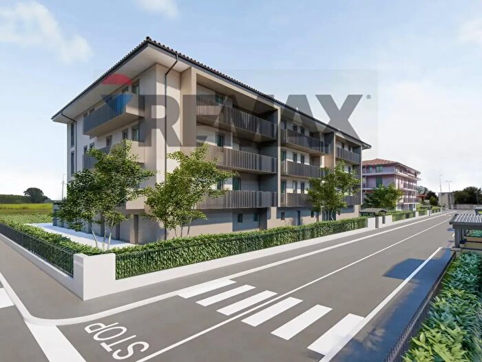 Appartamento trilocale in vendita in Via dei Salici, San Martino Siccomario