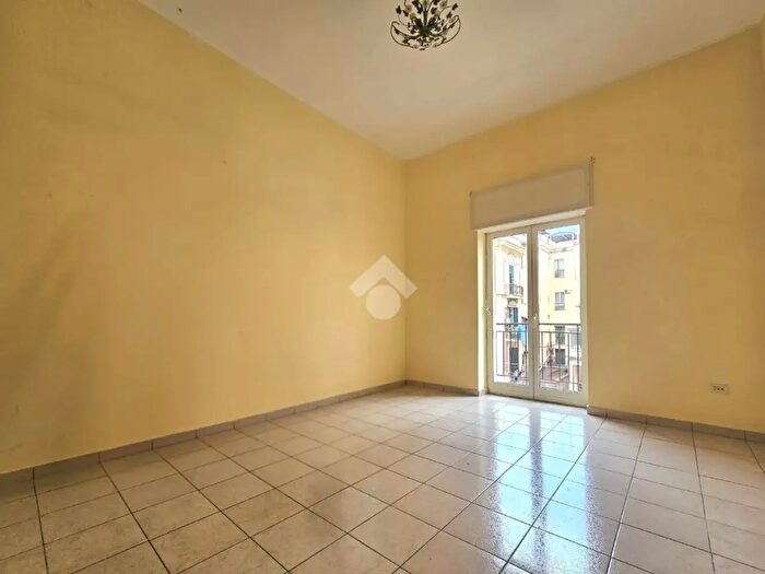 Appartamento bilocale in vendita in Via Rodolfo Morandi, Napoli