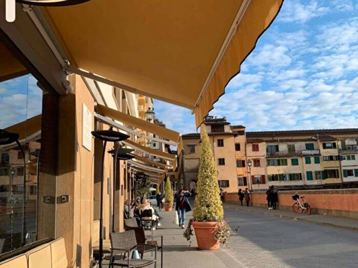 Appartamento monolocale in affitto in Borgo Santi Apostoli, Piazza della Repubblica, Firenze