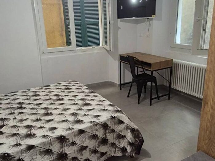 Appartamento quadrilocale in affitto in Vico San Filippo, Prè, Genova