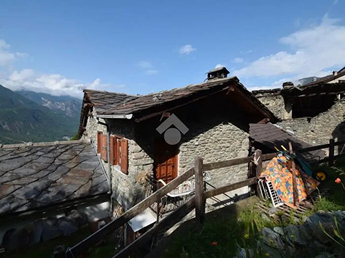 Casa bilocale in vendita in Frazione Saint Denis Capoluogo, Saint Denis