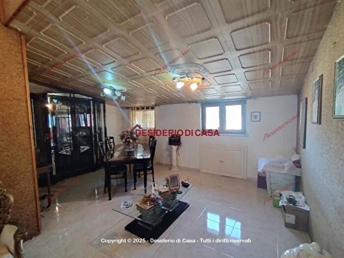 Appartamento con 5 locali in vendita in Via della Repubblica, Petralia Soprana