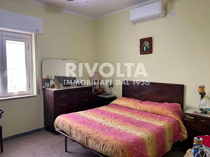 Appartamento trilocale in vendita in Stimigliano