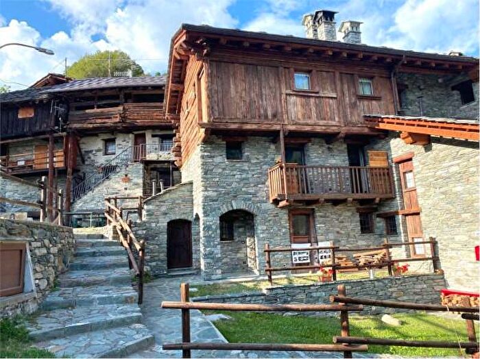 Appartamento bilocale in vendita in Loc Graines, Brusson