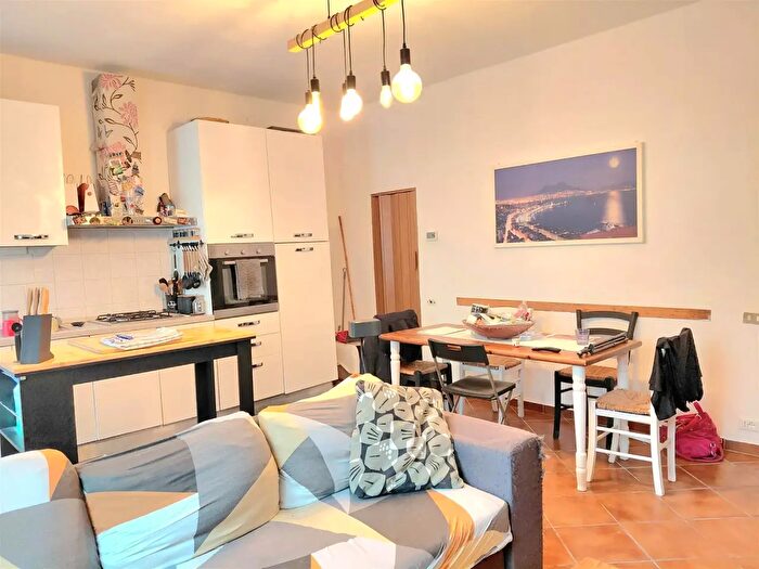 Appartamento trilocale in vendita in Rufina