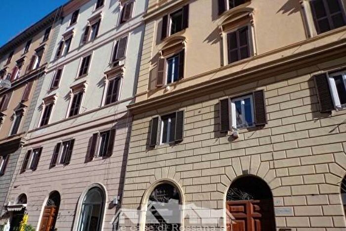 Appartamento trilocale in affitto in VIA PALERMO, Monti, Roma