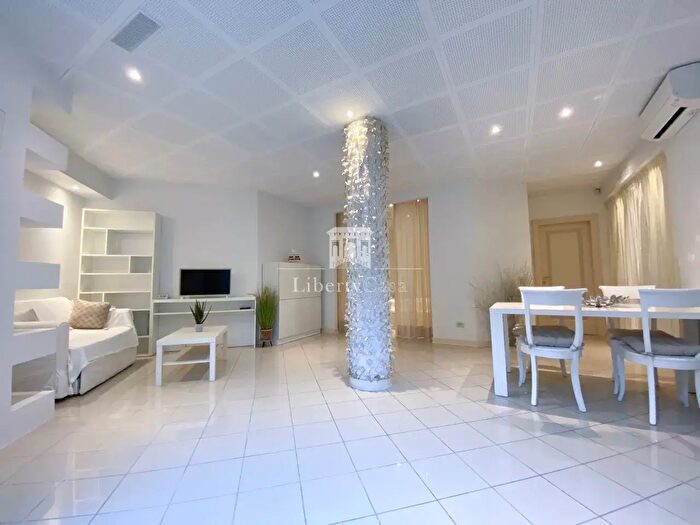 Appartamento monolocale in vendita in Via Giuseppe Motta, Desenzano Del Garda