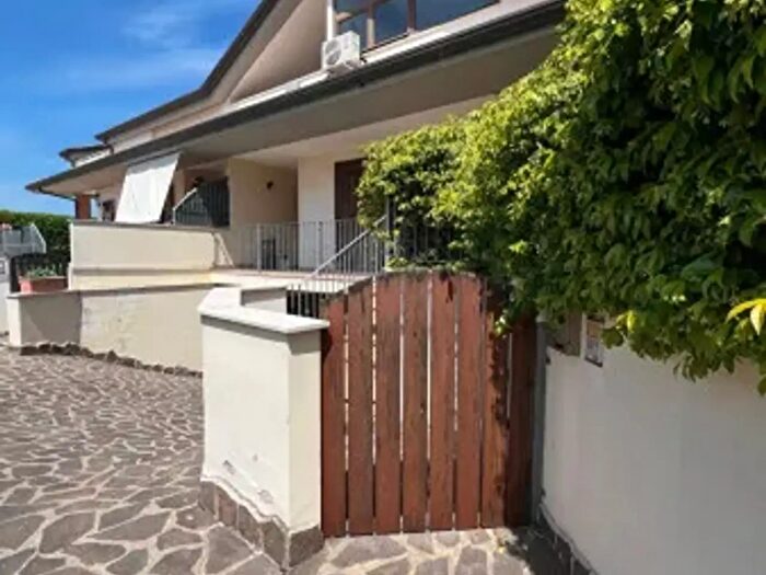Casa trilocale in vendita in Francavilla Al Mare