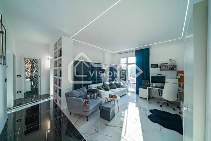 Appartamento trilocale in vendita in Via Andrea Balletti, Reggio Emilia