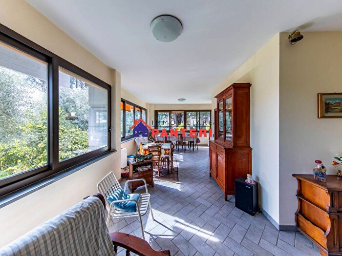 Casa con 6 locali in vendita in Via Pietro Mascagni, Centro, Pescia