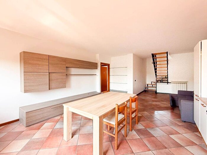 Appartamento quadrilocale in affitto in Santa Croce, Verona