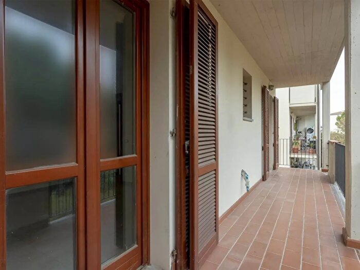 Appartamento trilocale in vendita in Via fra Guittone, Campi Bisenzio
