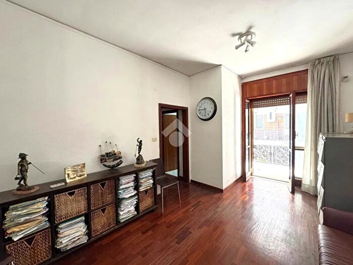 Appartamento quadrilocale in vendita in Via Armando Diaz, Portici