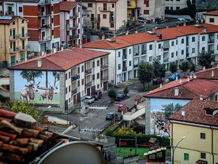 Casa con 5 locali in vendita in Vico Secondo di Rione Forno Vecchio, Accettura