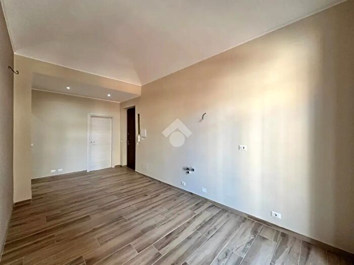 Appartamento quadrilocale in vendita in Via Francesco Baracca, Torino