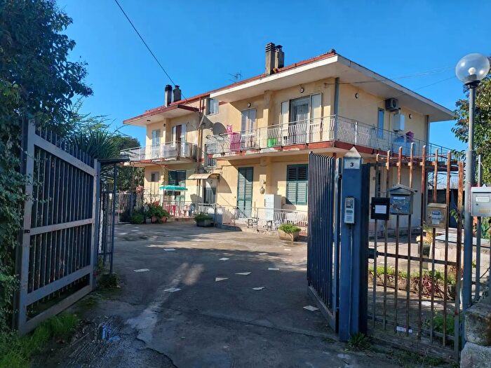 Casa con 10 locali in vendita in Pontecagnano Faiano