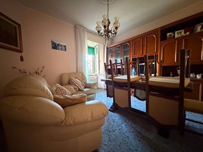 Appartamento bilocale in affitto in Via Bentivenga, Centro, Acquasparta