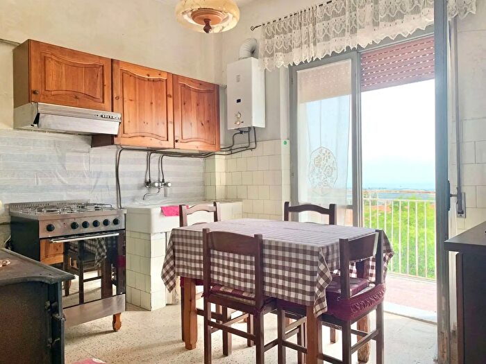 Appartamento con 5 locali in vendita in Via Bari, Guglionesi