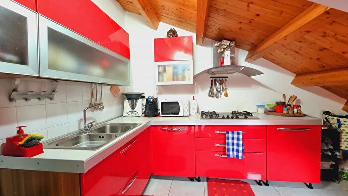 Appartamento trilocale in vendita in Via Francesco Pagano, Pace Del Mela